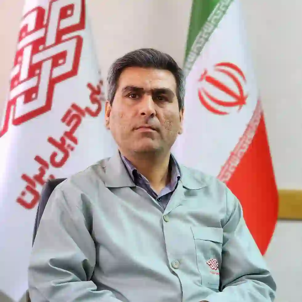 آقای مهندس علیزاده مدیر محترم بخش تحقیق و توسعه
