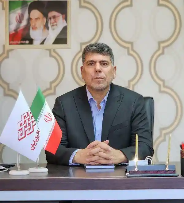 جناب آقای ایران زاد مدیرعامل شرکت پلی اکریل ایران