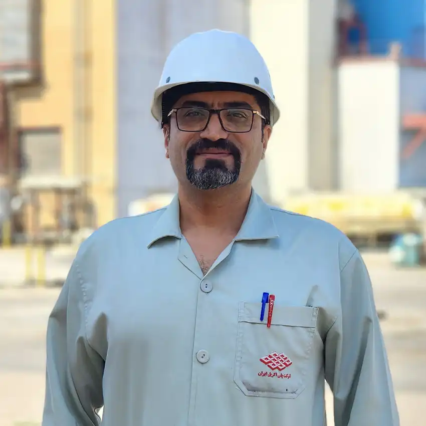 آقای مهندس ابراهیم علیزاده، مدیر بخش نیروگاه شرکت پلی اکریل